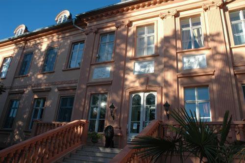 Schlosshotel Ruehstaedt Garni - Natur & Erholung An Der Elbe Exterior photo